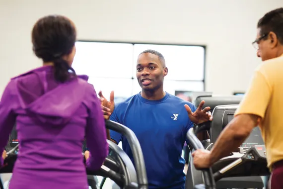 Personal Trainer with two clients